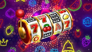 မြန်မာကစားသမား Sportsbook App ဖြင့် Basketball Live Odds ကြည့်နေသောမြင်ကွင်း